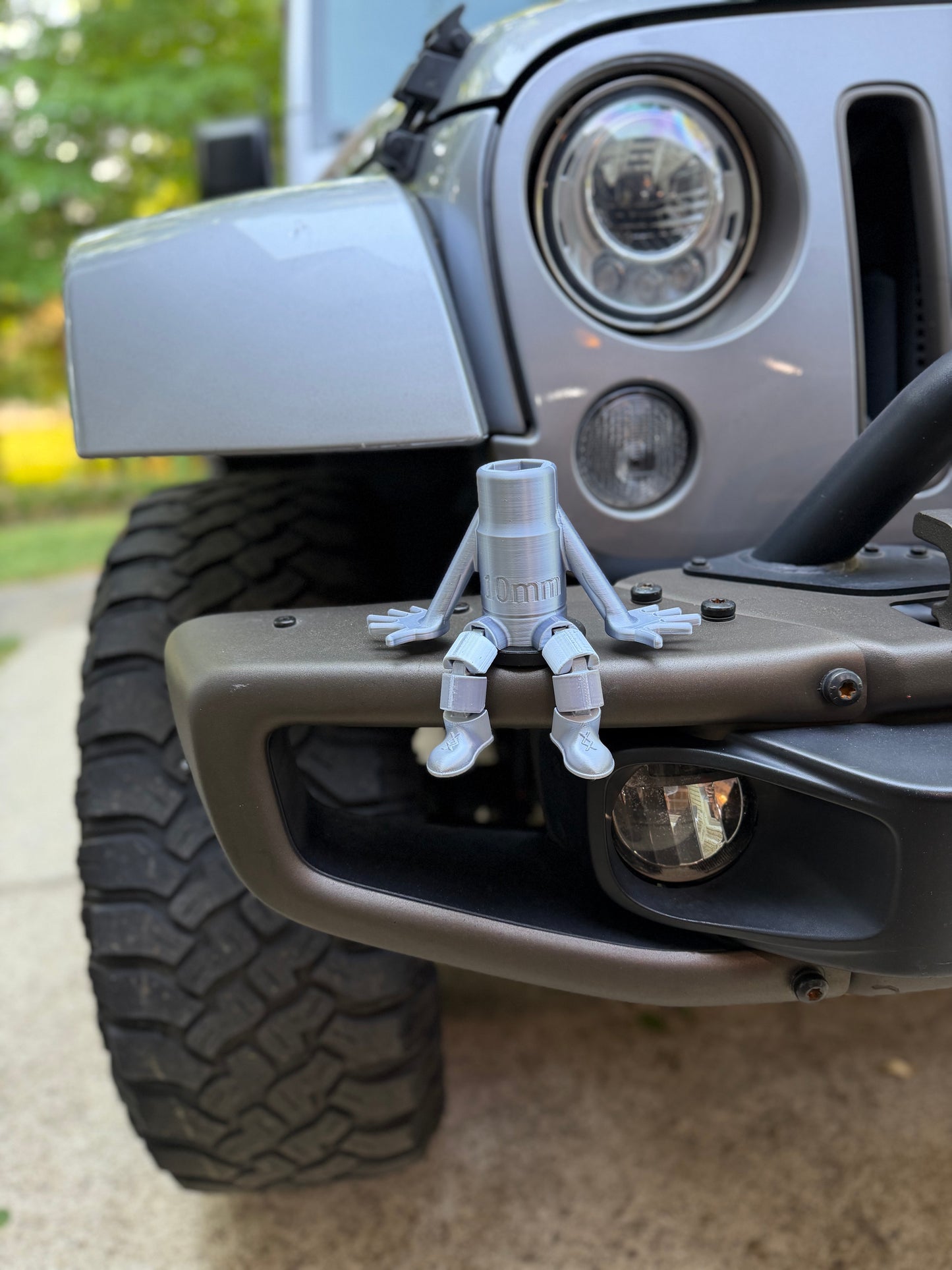 10mm Socket Breakdown Buddy - Magnetic Ride Accessory