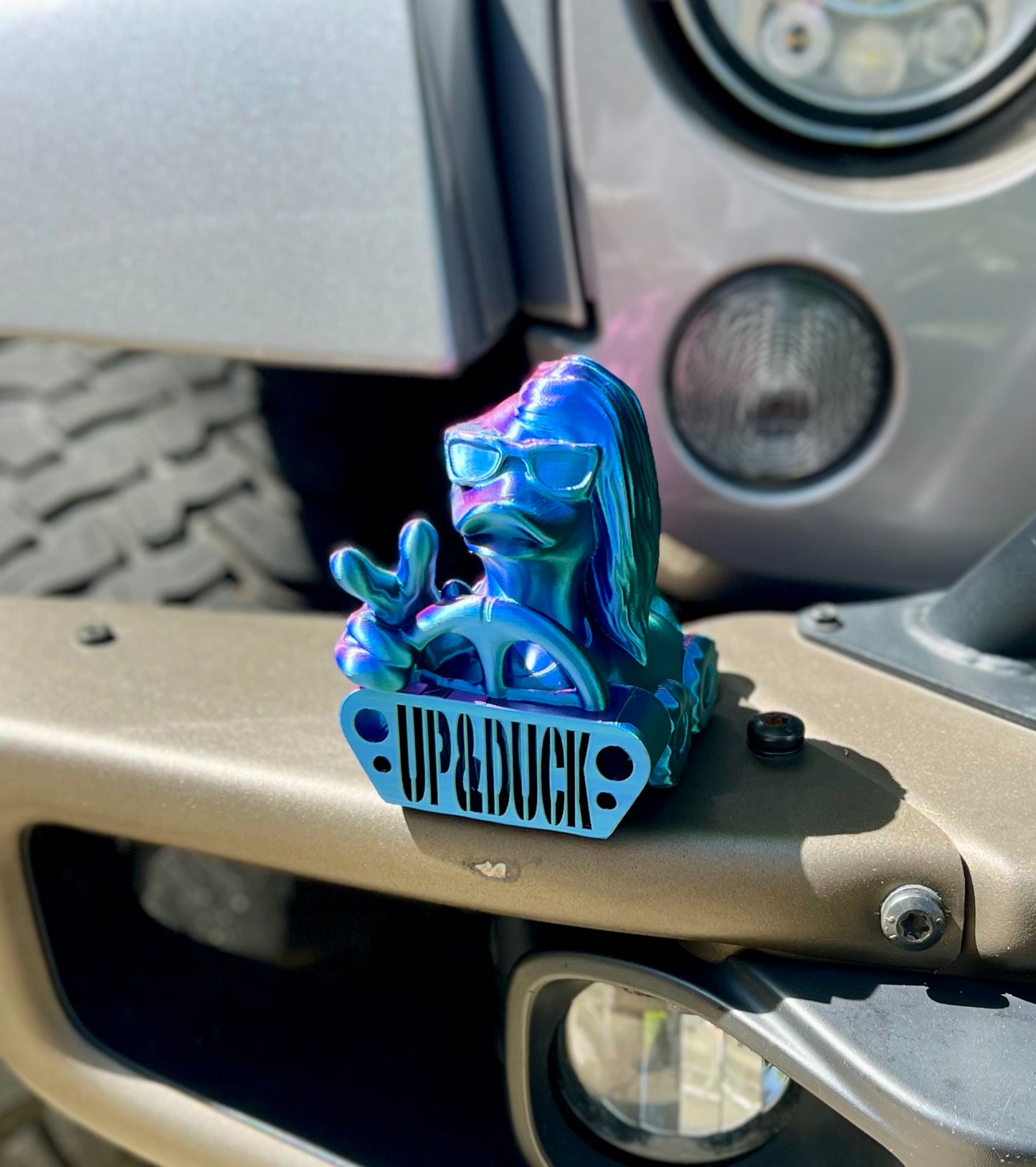 BIG GIRL Magnetic Exterior Show Duck