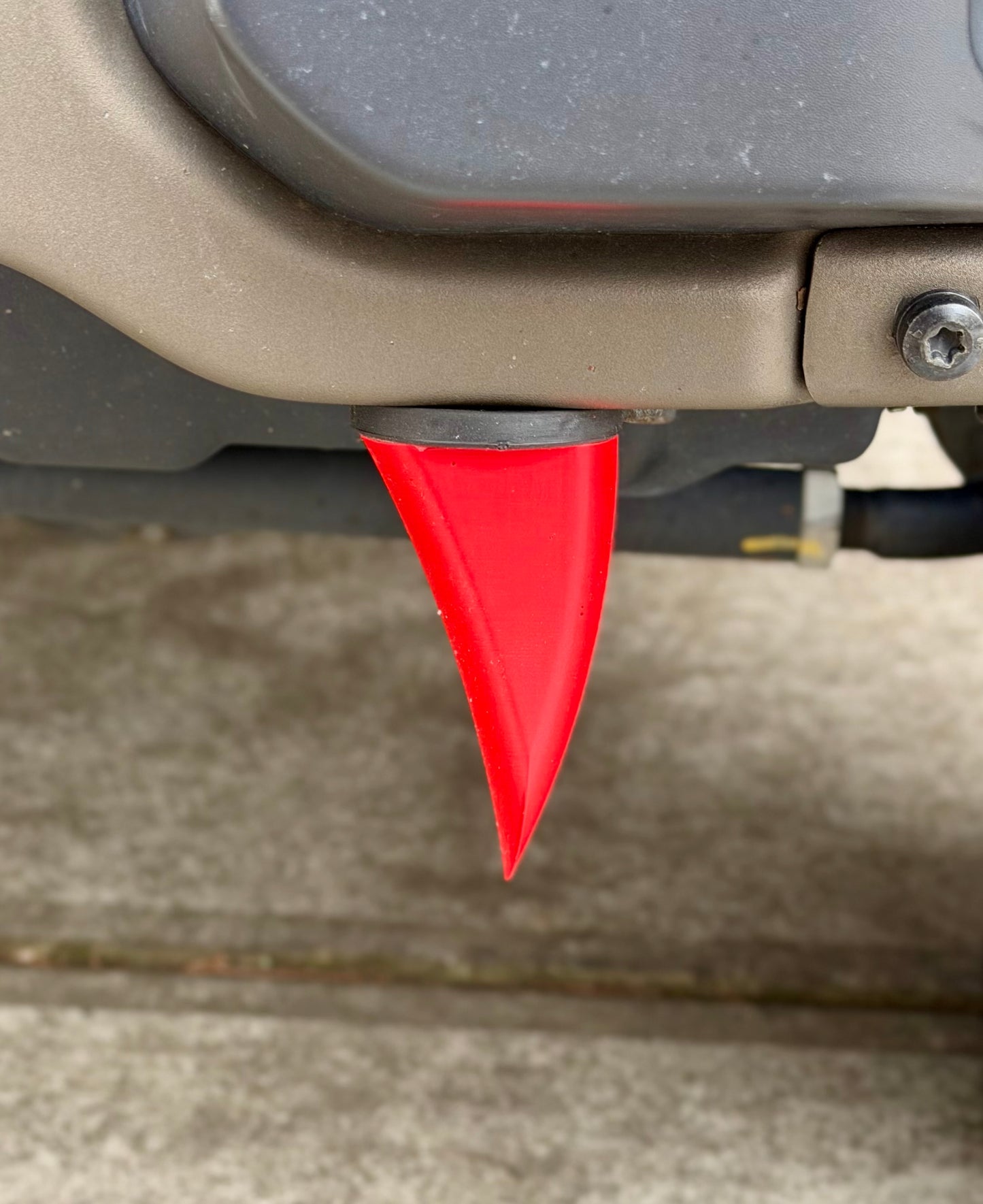 Bumper Fangs - Magnetic Teeth for your Bumper (set of 2)