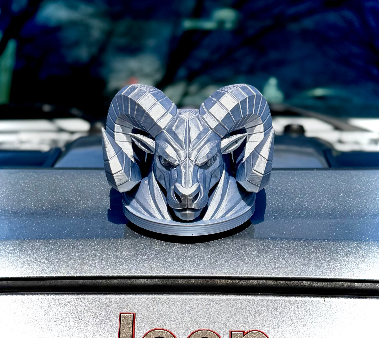 BIG Ram Head – Magnetic Vehicle Accessory