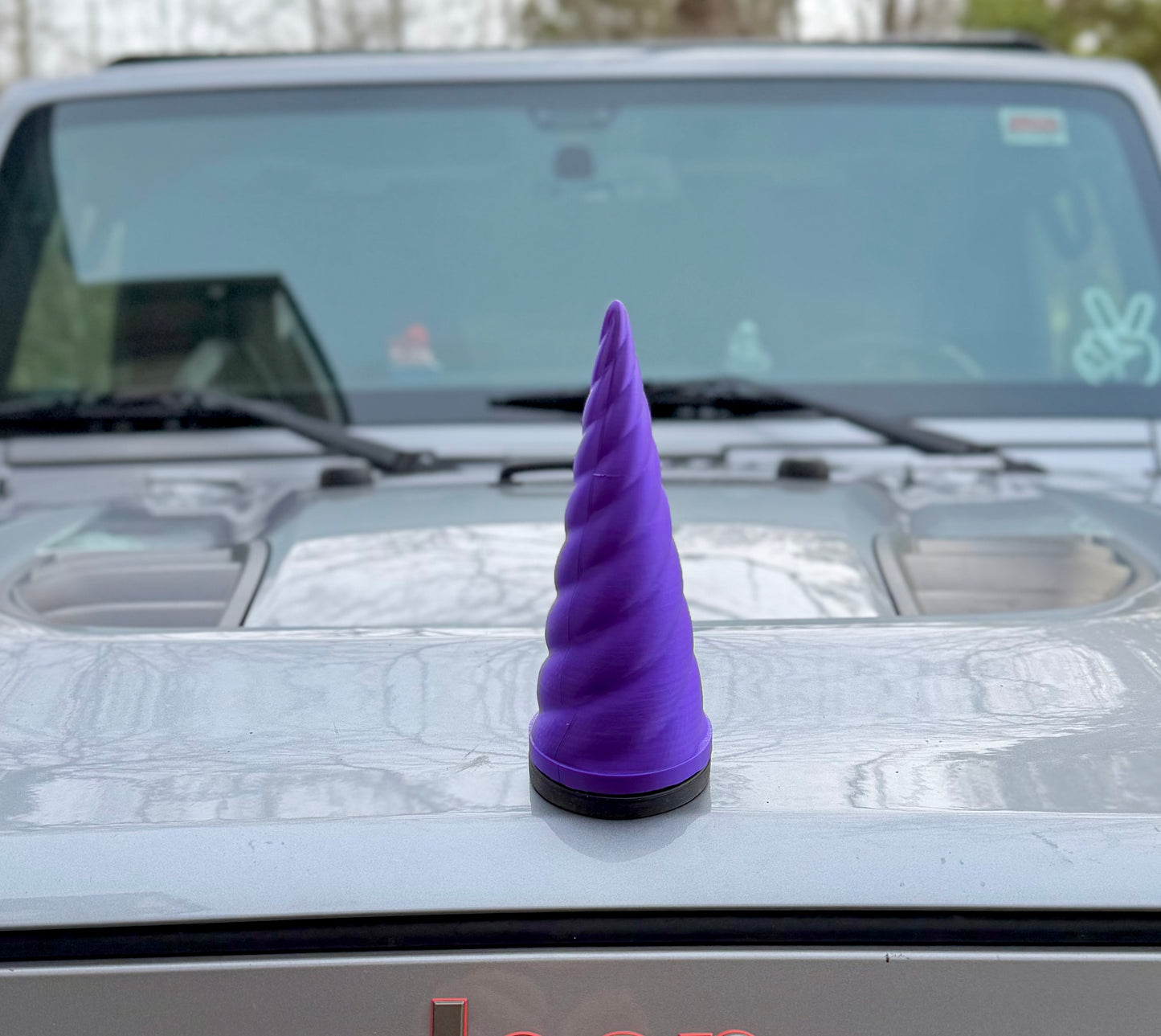 Magnetic Unicorn Horn – Magical Vehicle Accessory