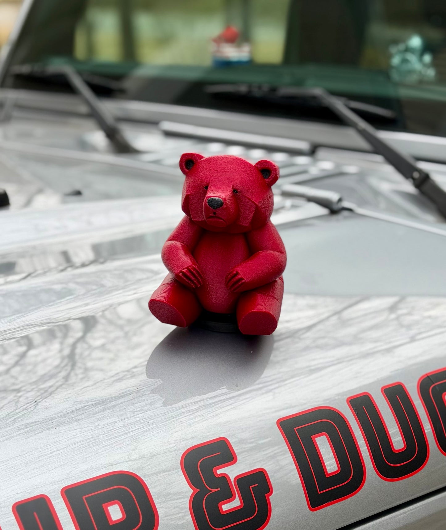 BIG Bear – Magnetic Hood Ornament