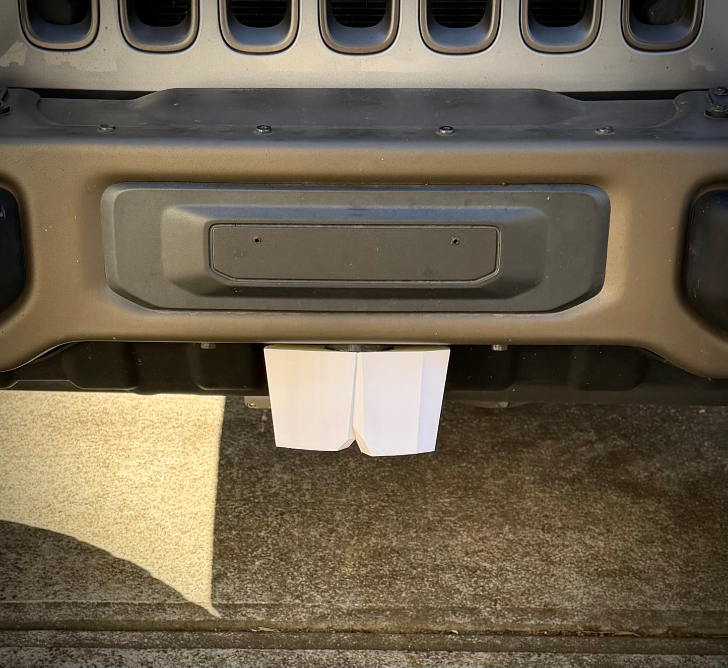 Big Buck Teeth - Magnetic Vehicle Bumper Accessory