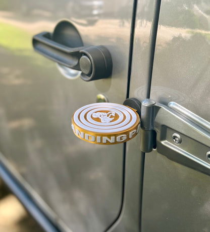 Jeep Duck Landing Pad Magnetic - No Tools Needed