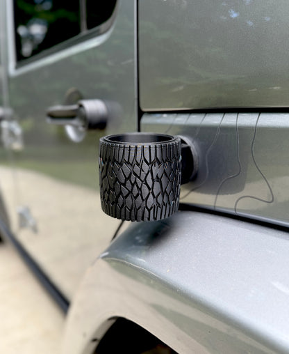 Tire Roost™ Magnetic Drink Dock