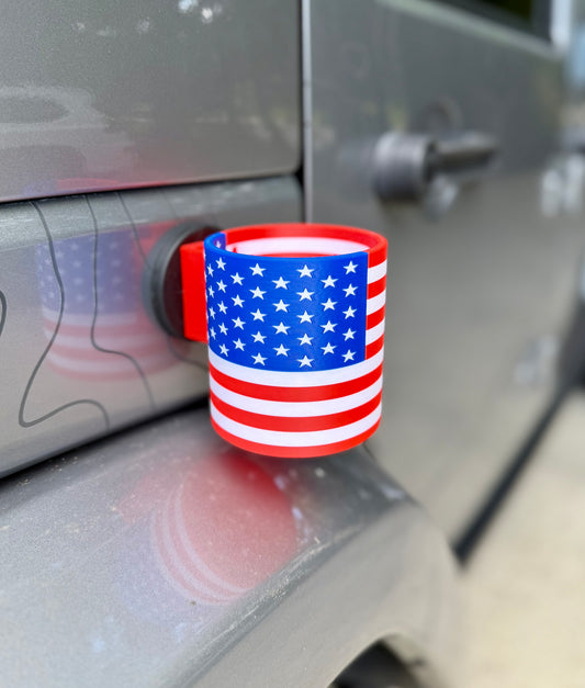 Freedom Roost™ Magnetic Drink Dock