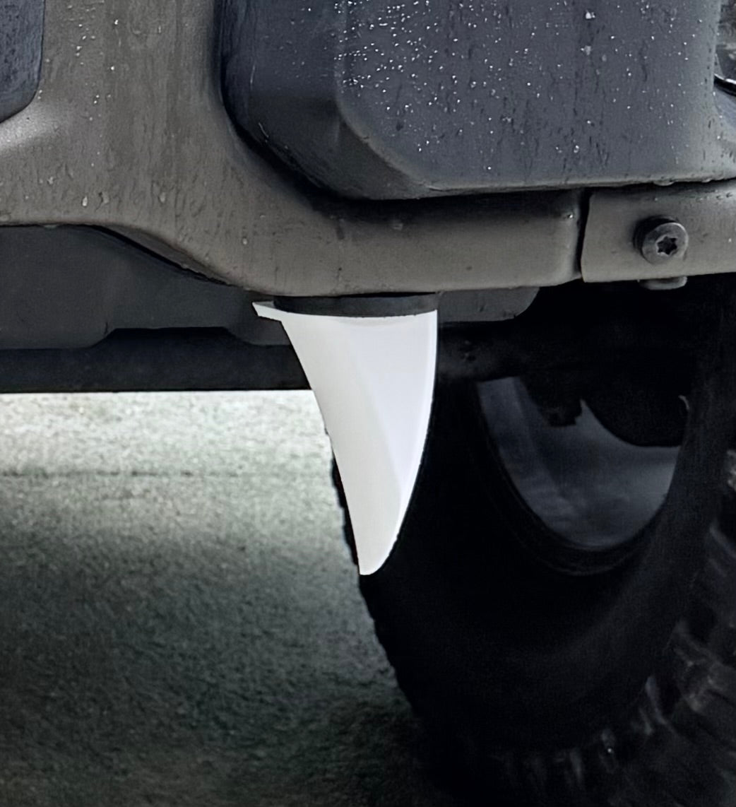 Bumper Fangs - Magnetic Teeth for your Bumper (set of 2)