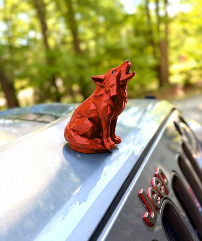Howling Wolf – Edge Series Magnetic Vehicle Accessory