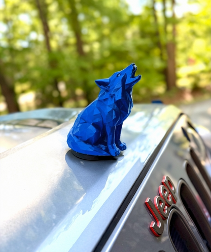Howling Wolf – Edge Series Magnetic Vehicle Accessory